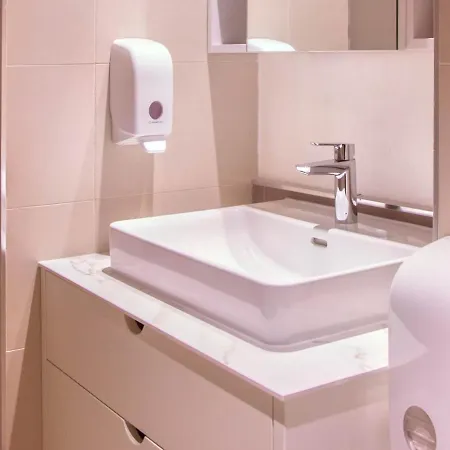 Metropolitan - View Apartment *